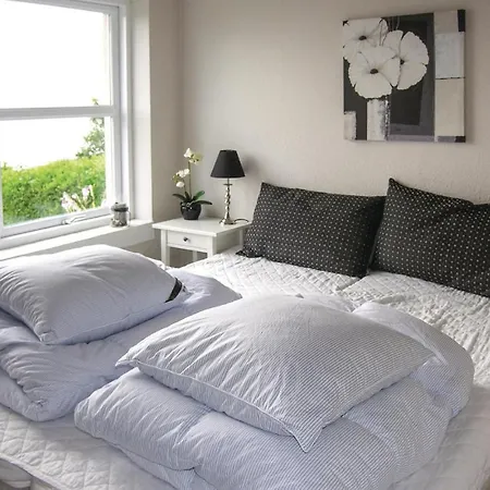 Solbakken Rudkobing Vi 펜션